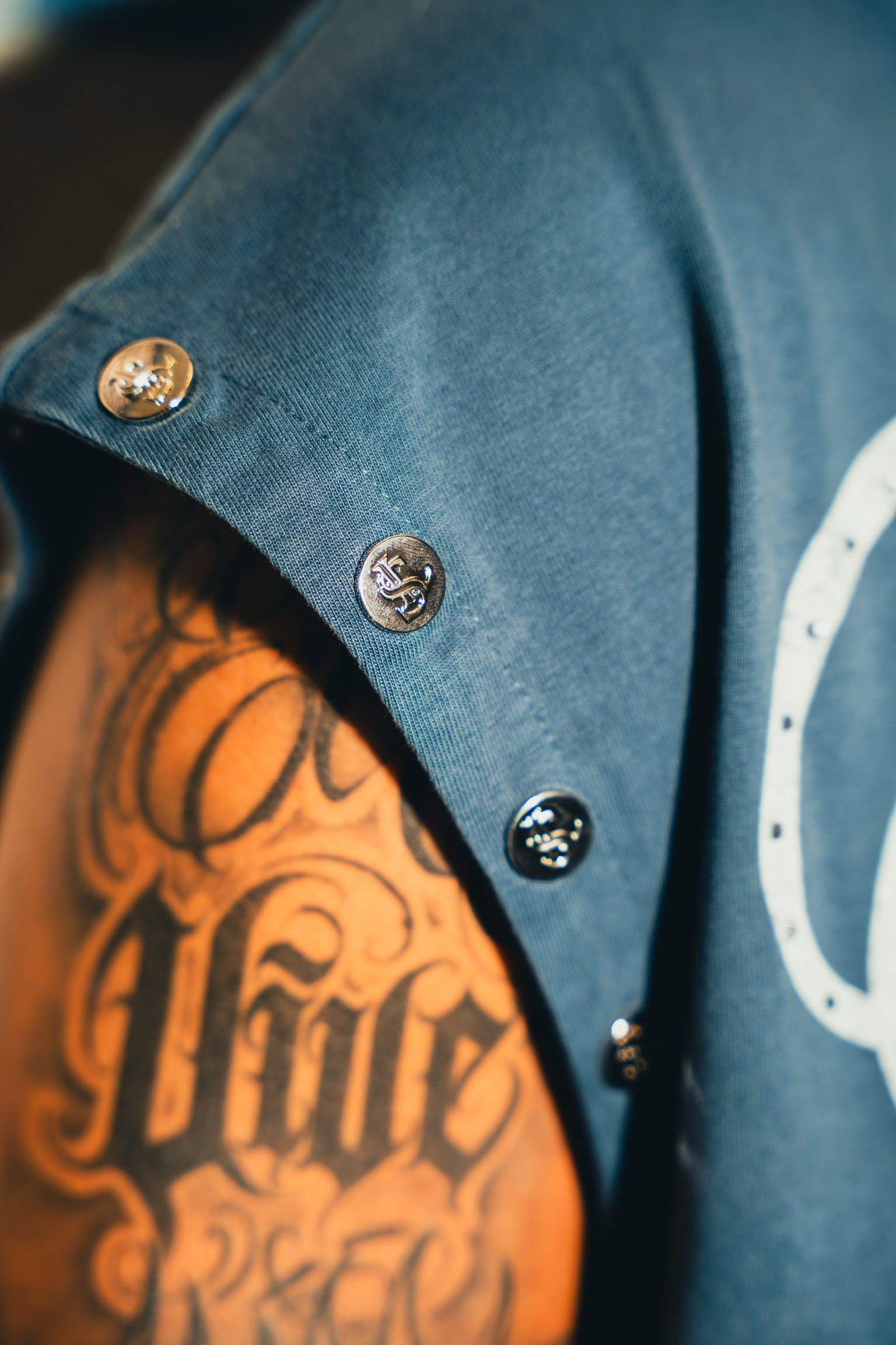 ”Souls Live forever” Detachable Sleeve T-shirt
